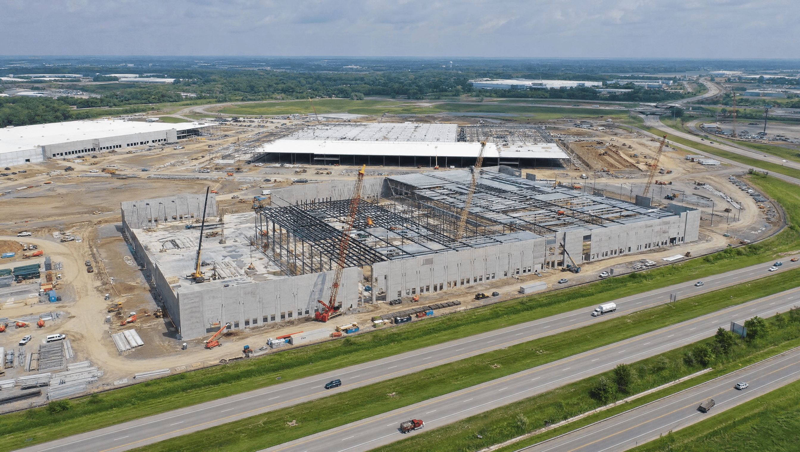 Canal Winchester Industrial Campus Breaks Ground: 898,500 Square Feet and 400 Jobs Near Route 33